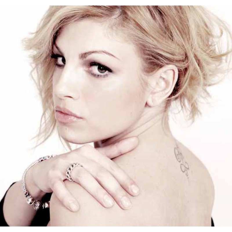 Cialda in ostia per torta con EMMA MARRONE personalizzata