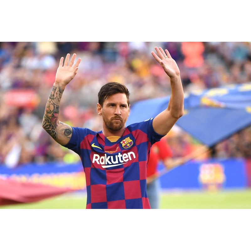 Cialda in ostia per torta con LIONEL MESSI AL BARCELLONA personalizzata