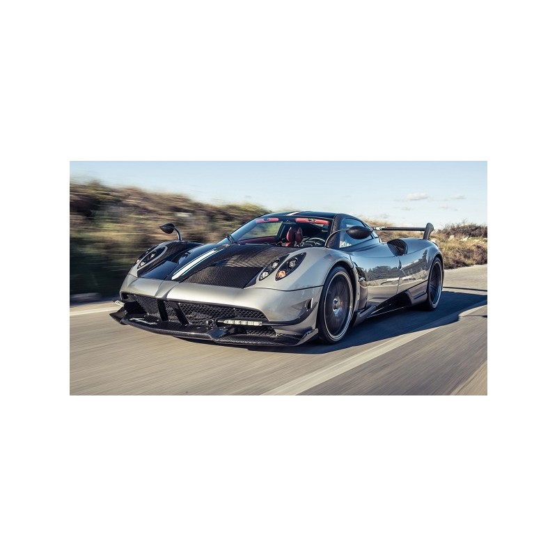 Cialda in ostia per torta con PAGANI HUAYRA  personalizzata